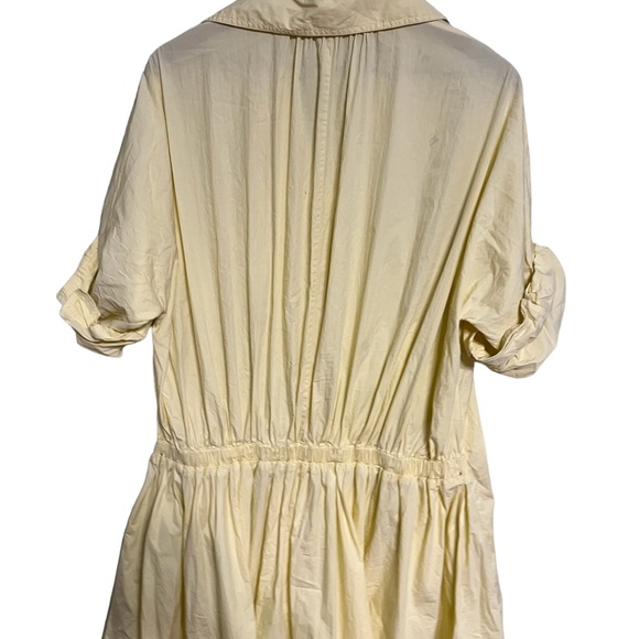 CO
Yellow Collared Maxi size Large - Picture 9 of 15